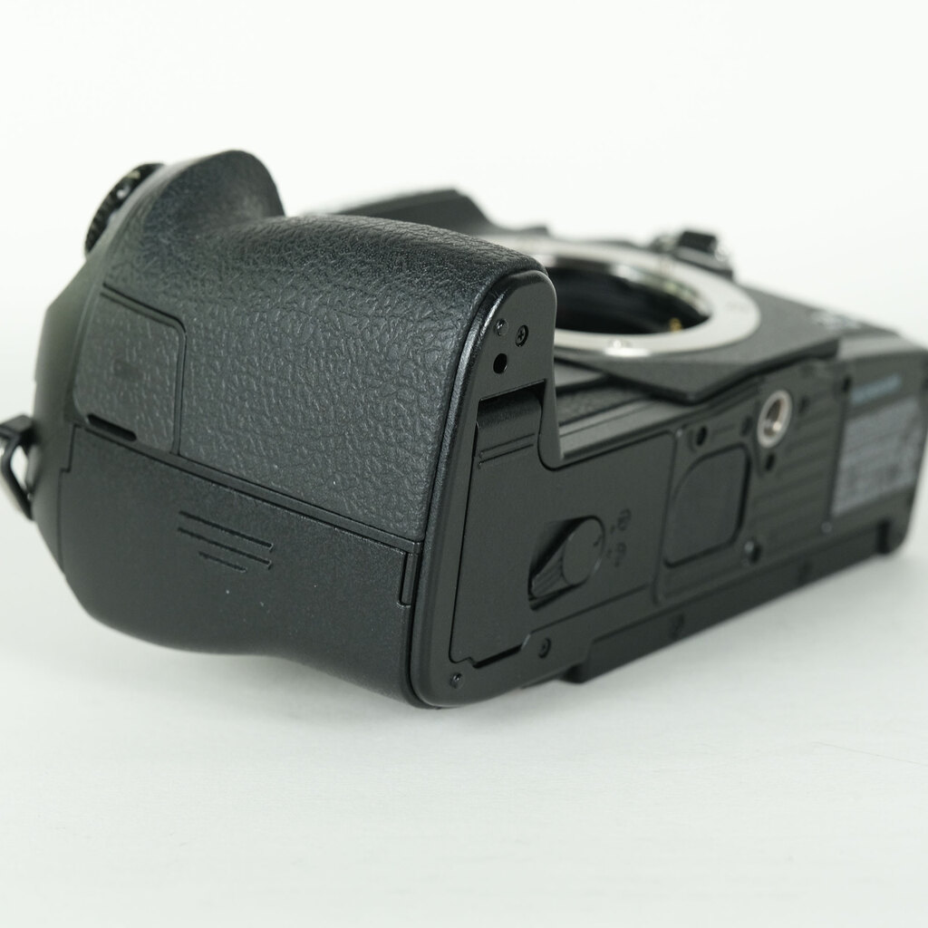 OLYMPUS OM-D E-M1 Mark III