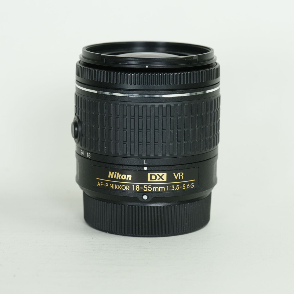 Nikon AF-P DX NIKKOR 18-55mm F3.5-5.6G VR