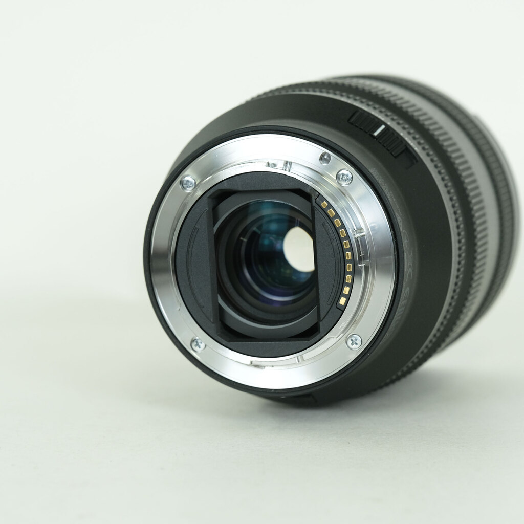 SONY FE 20-70mm F4 G SEL2070G