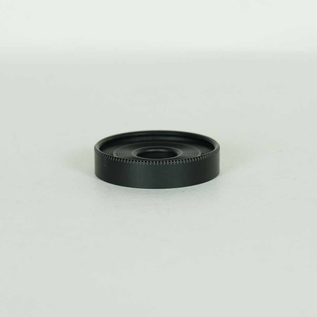 【美品】Canon EF-M 28mm F3.5 IS STM マクロ ＋付属品 Canon EF-M28mm F3.5 マクロ IS STMの出品 | ONE SCENE（ワンシーン）
