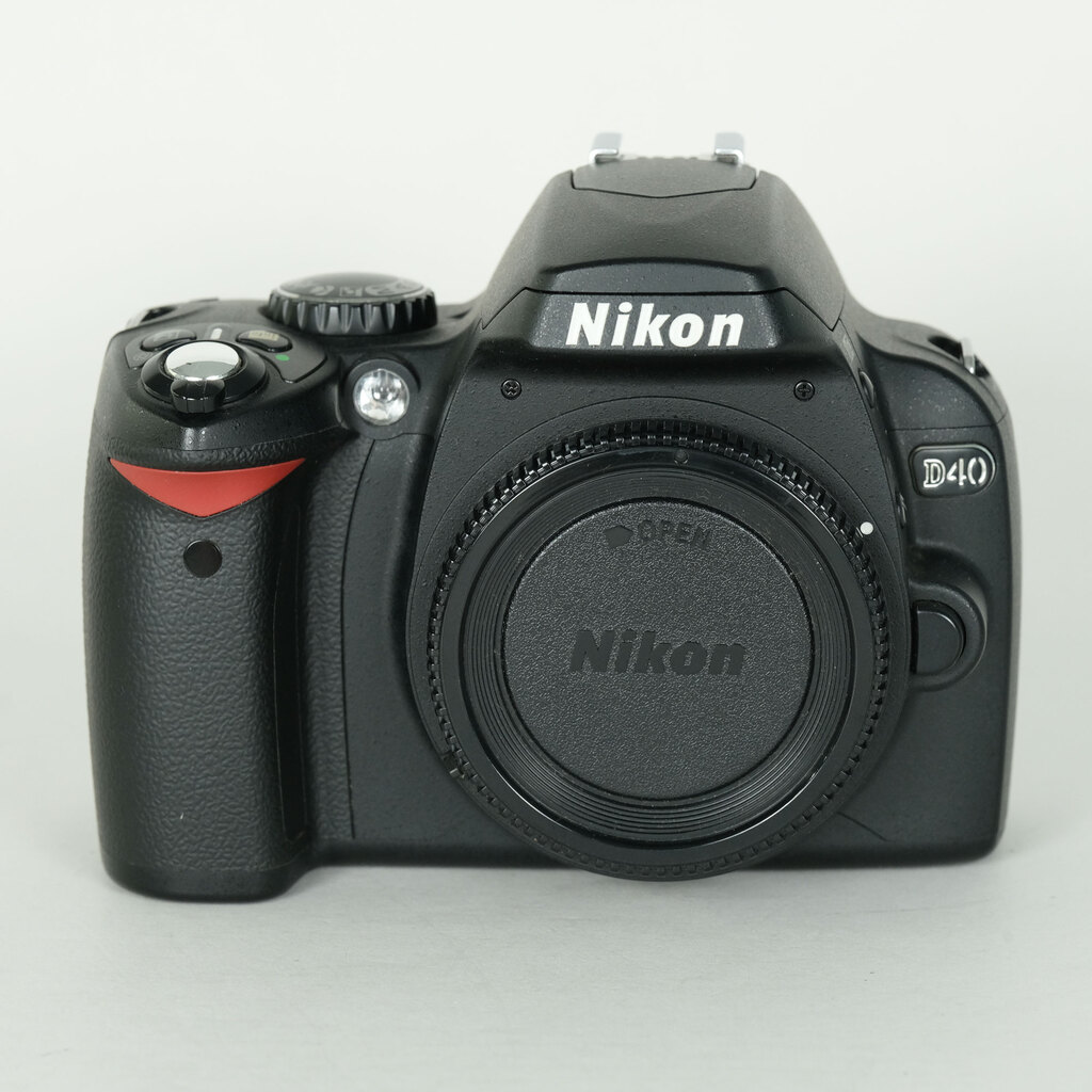 ニコン D40 S数1041回】Nikon D40 デジタル一眼レフ