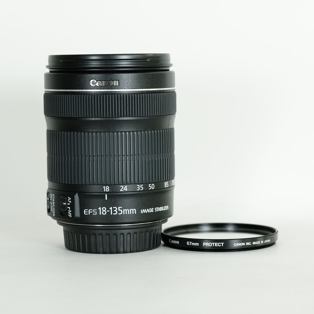 Canon EF-S18-135mm F3.5-5.6 IS STM