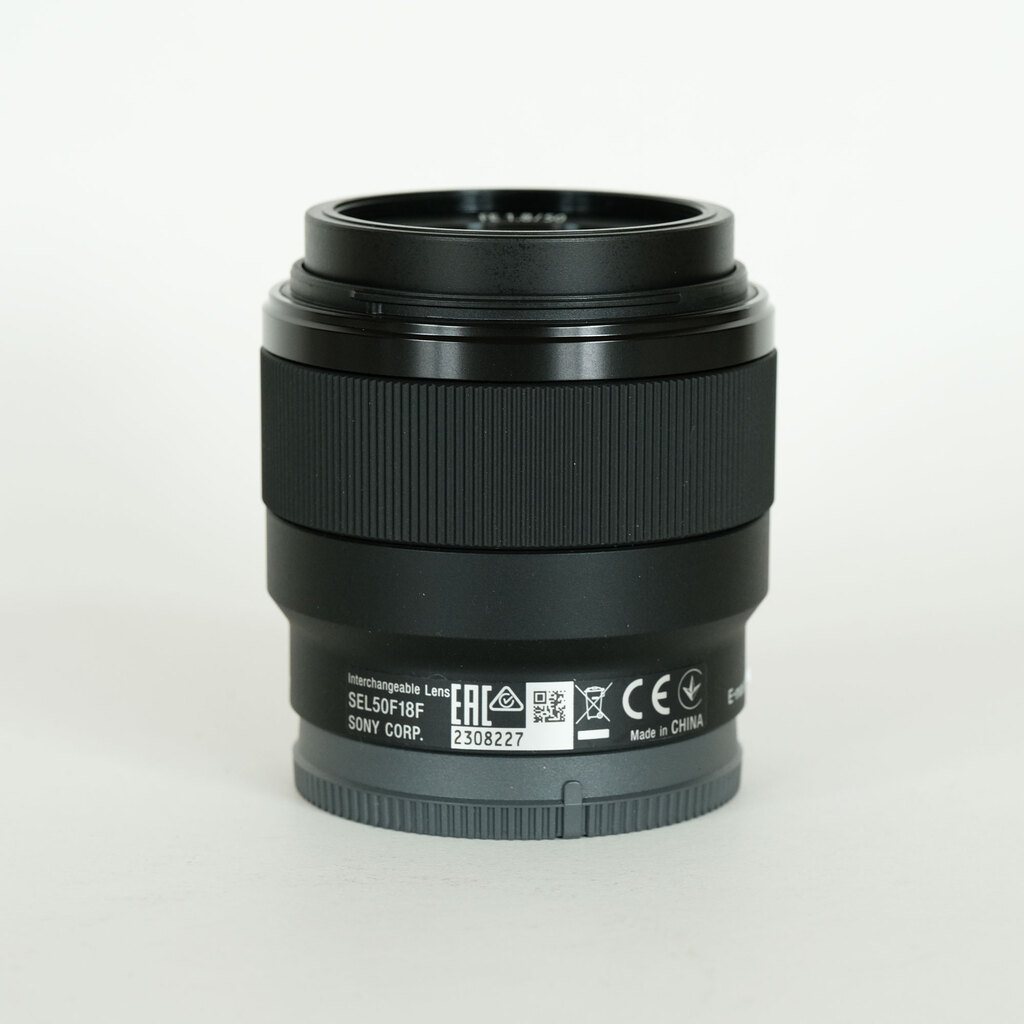 SONY FE 50mm F1.8 SEL50F18F