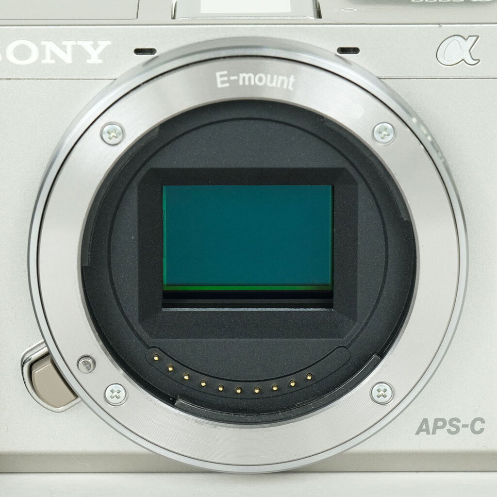 SONY α6000(ILCE-6000) SONY α6000(ILCE-6000)