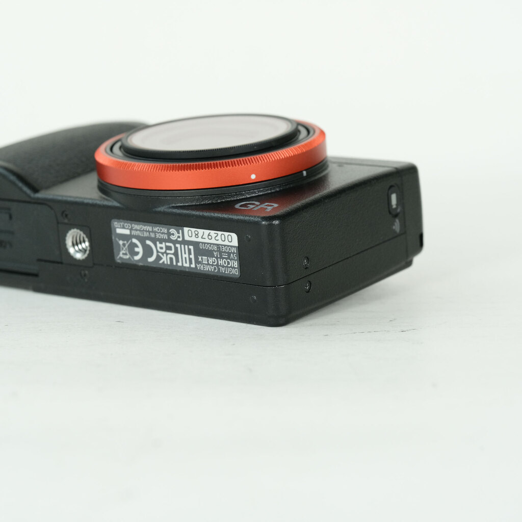 RICOH GR IIIx