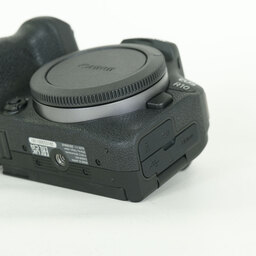 Canon EOS R10