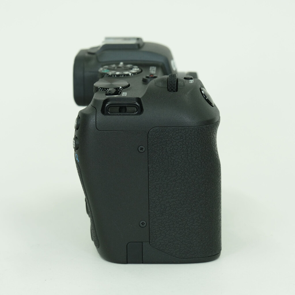 Canon EOS RP Canon EOS RP