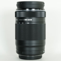 OLYMPUS M.ZUIKO DIGITAL ED 75-300mm F4.8-6.7 II
