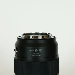 Panasonic LUMIX S 28-200mm F4-7.1 MACRO O.I.S.