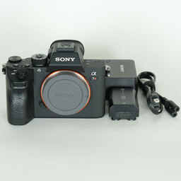SONY α7R III（ILCE-7RM3）