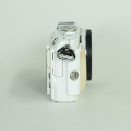 OLYMPUS PEN Lite E-PL6 ボディ ホワイト