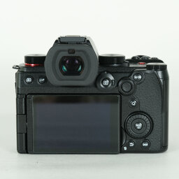 Panasonic LUMIX G9 PRO II
