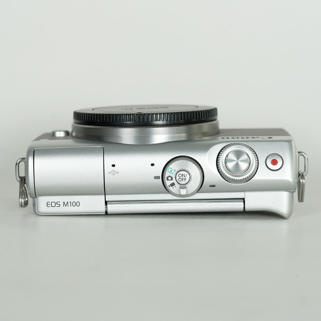Canon EOS M100