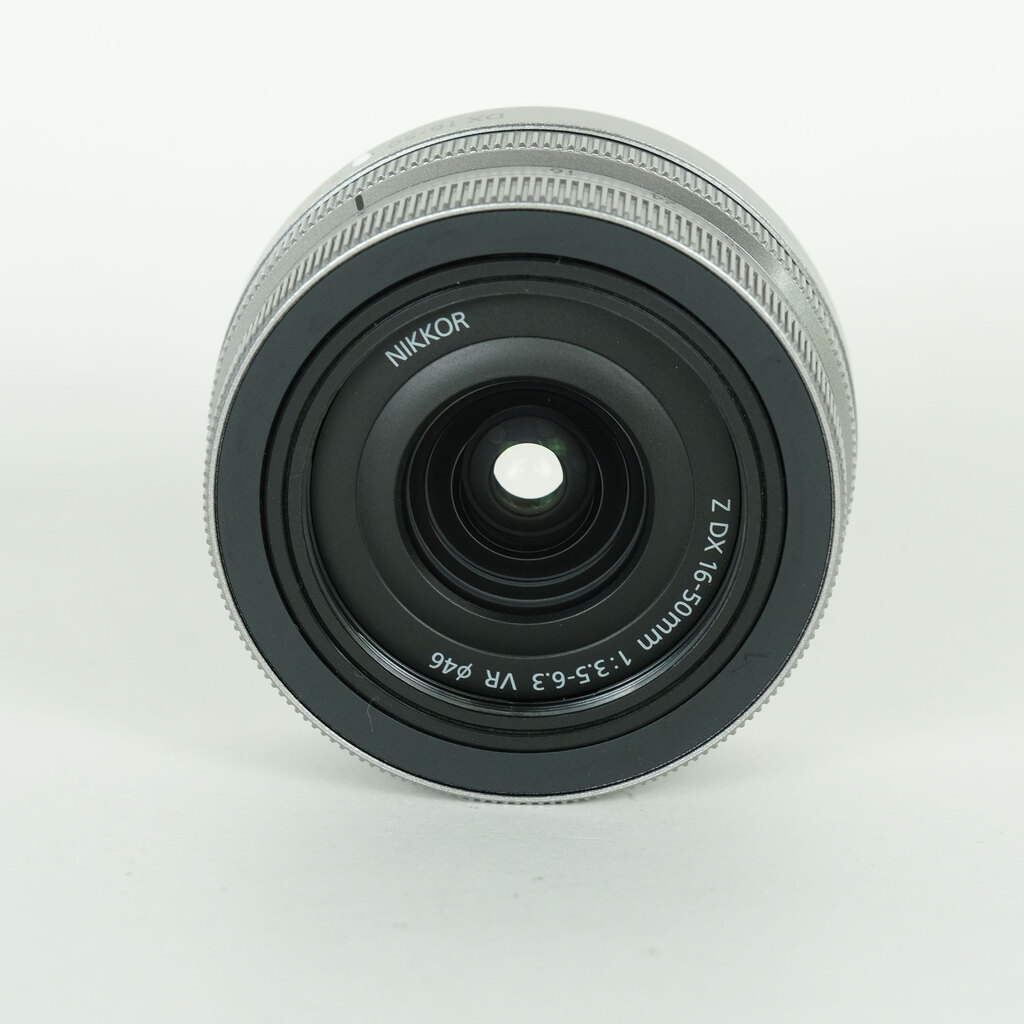 Nikon NIKKOR Z DX 16-50mm f/3.5-6.3 VR Nikon NIKKOR Z DX 16-50mm f/3.5-6.3 VR