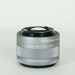 Canon EF-M15-45mm F3.5-6.3 IS STM