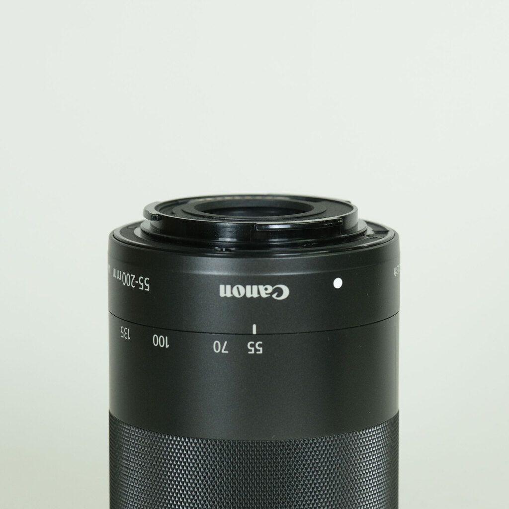 Canon EF-M55-200mm F4.5-6.3 IS STM