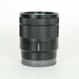 SONY Vario-Tessar T* E 16-70mm F4 ZA OSS SEL1670Z SONY Vario-Tessar T* E 16-70mm F4 ZA OSS SEL1670Z