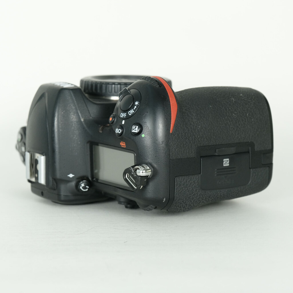 Nikon D500