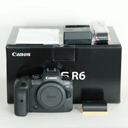 Canon EOS R6