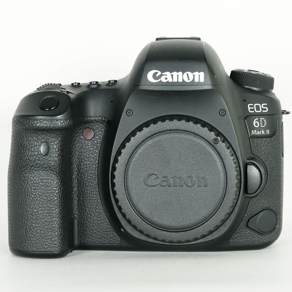 Canon EOS 6D Mark II