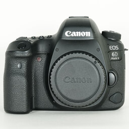Canon EOS 6D Mark II