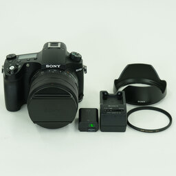 SONY Cyber-shot DSC-RX10M4