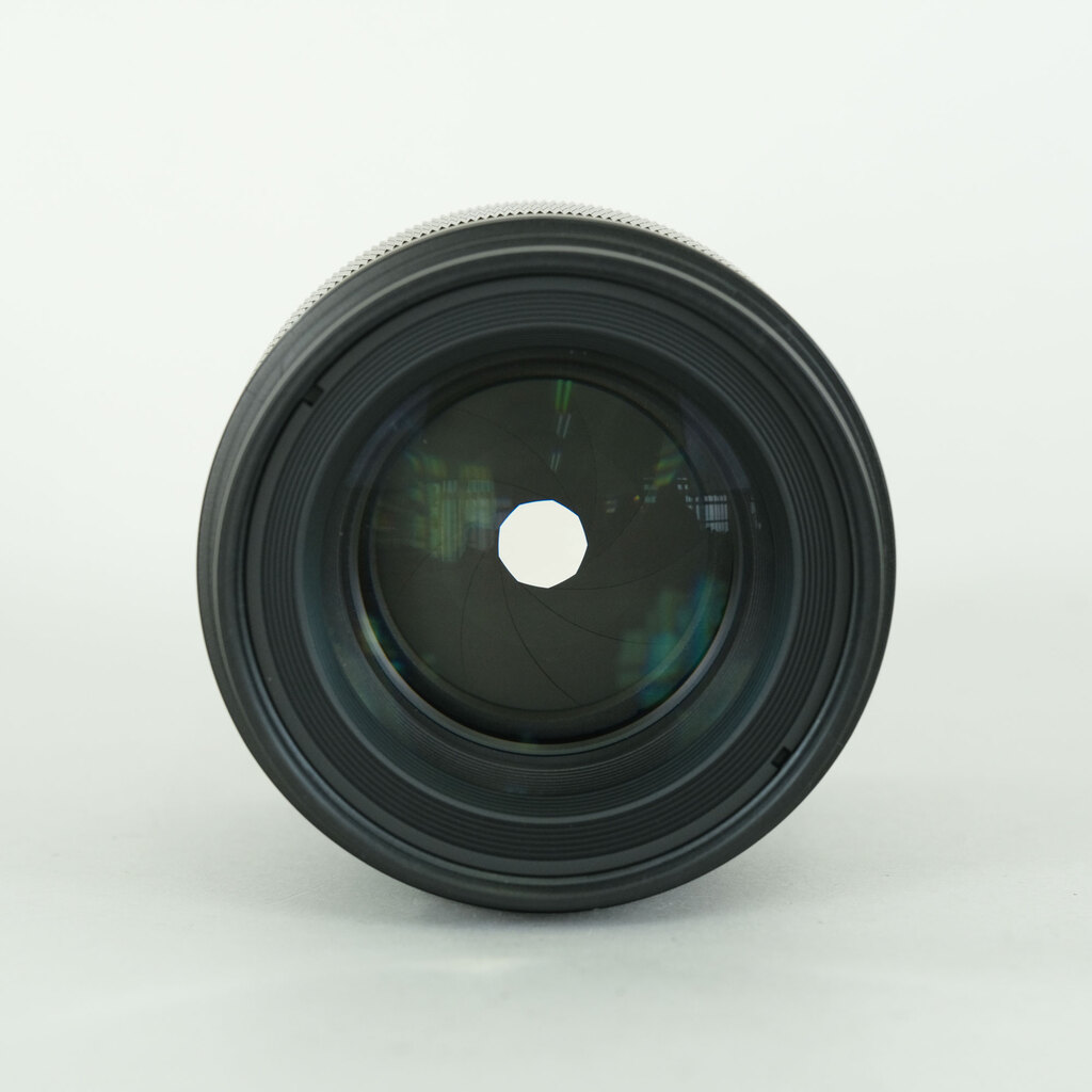 OLYMPUS M.ZUIKO DIGITAL ED 45mm F1.2 PRO OLYMPUS M.ZUIKO DIGITAL ED 45mm F1.2 PRO