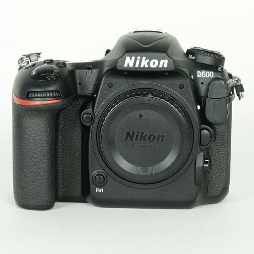 Nikon D500