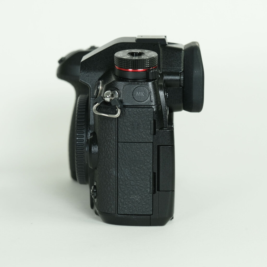 Panasonic LUMIX DC-G9 PRO