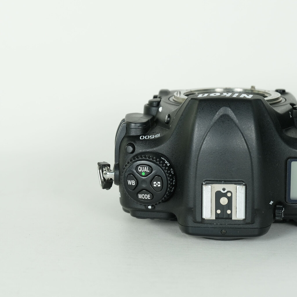 Nikon D500の出品 | ONE SCENE（ワンシーン）