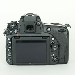 Nikon D750