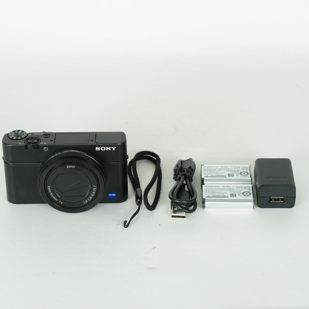 SONY Cyber-shot DSC-RX100M4の出品 | ONE SCENE（ワンシーン）