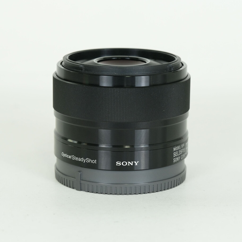 SONY E 35mm F1.8 OSS SEL35F18