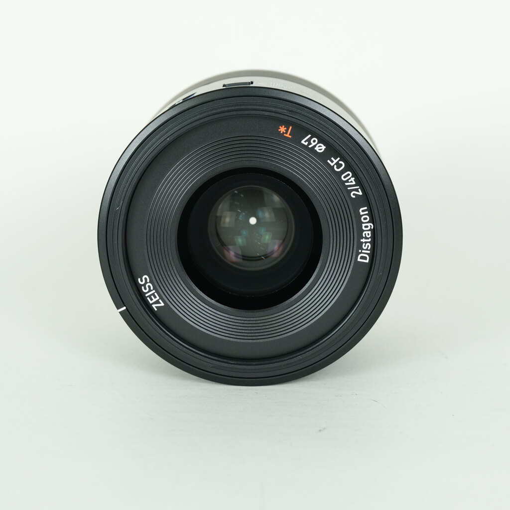 Carl Zeiss Batis 2/40 CF [ソニーE用]の出品 | ONE SCENE（ワンシーン）