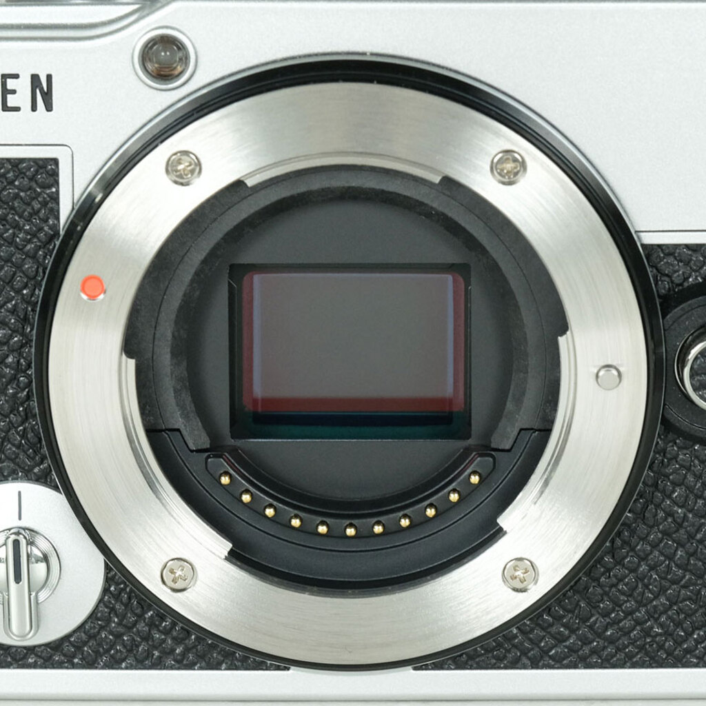 OLYMPUS PEN E-P7
