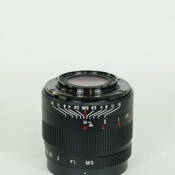 七工匠 7Artisans 35mm F0.95 (フジフイルムX用) ブラック