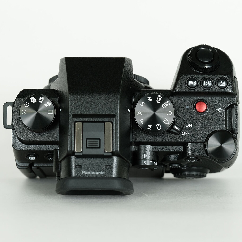 Panasonic LUMIX S5II DC-S5M2