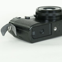 FUJIFILM X100V ブラック