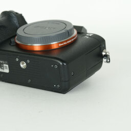 SONY α7 II（ILCE-7M2）