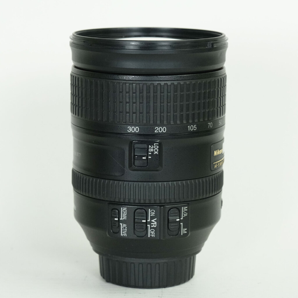 Nikon AF-S NIKKOR 28-300mm f/3.5-5.6G ED VR