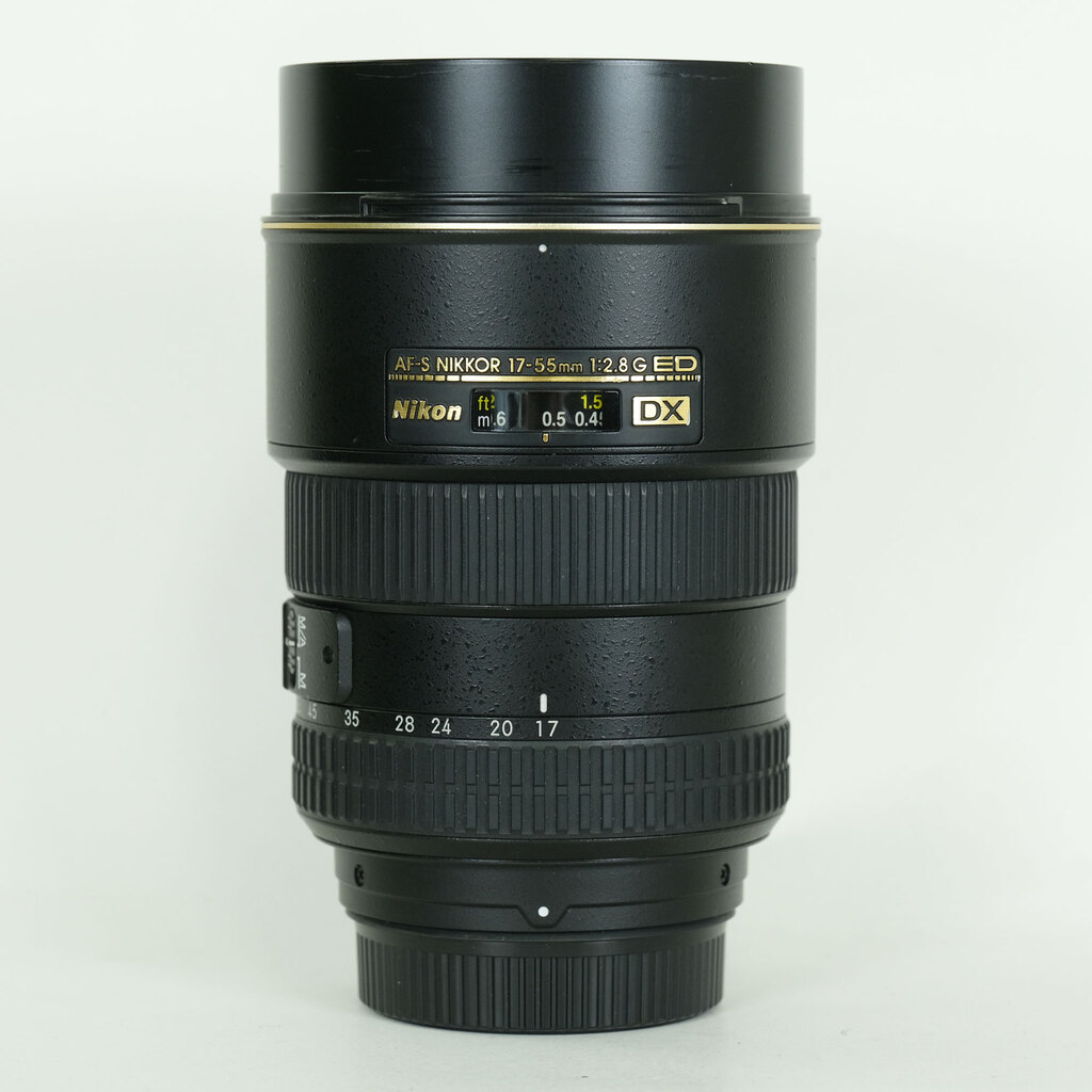Nikon AF-S DX Zoom-Nikkor 17-55mm f/2.8G IF-ED