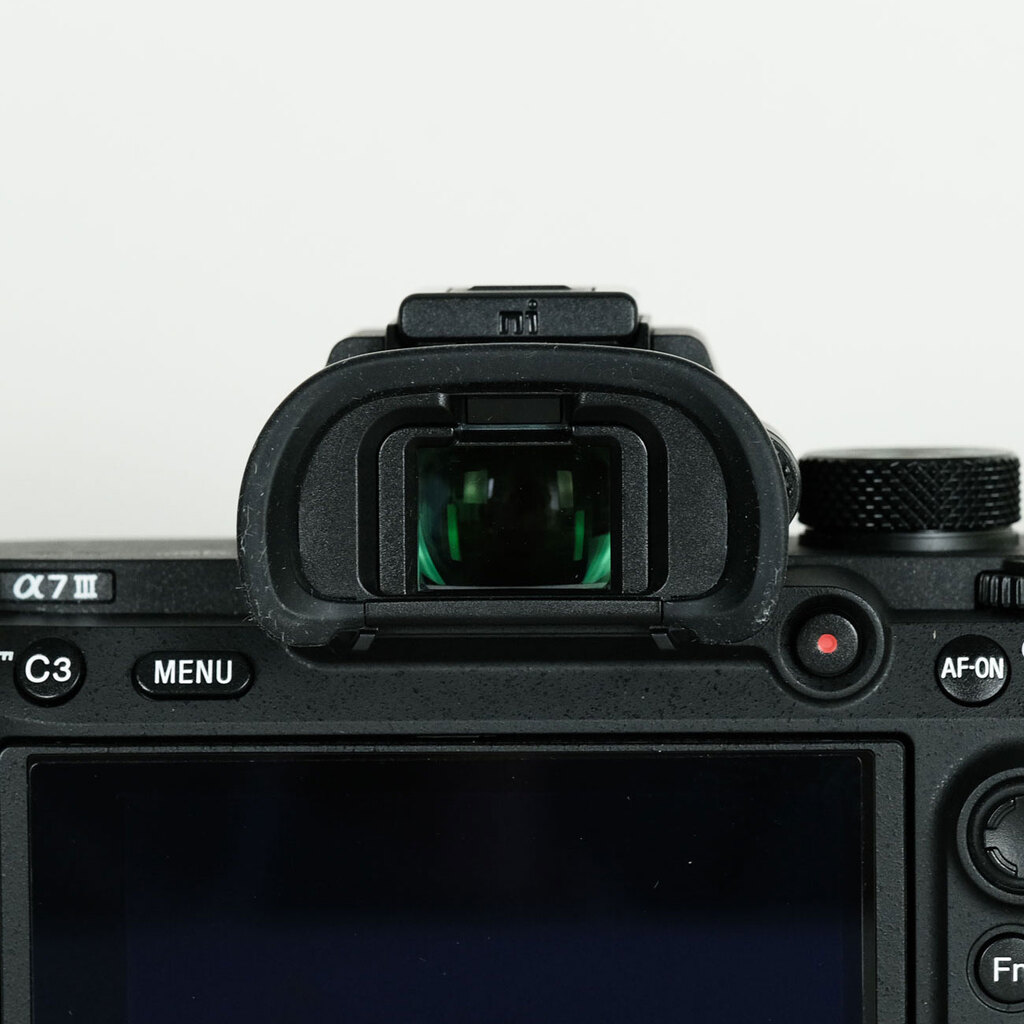 SONY α7 III（ILCE-7M3）