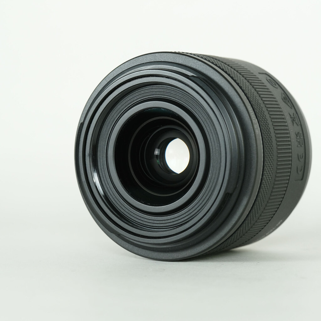 Canon RF24mm F1.8 MACRO IS STM