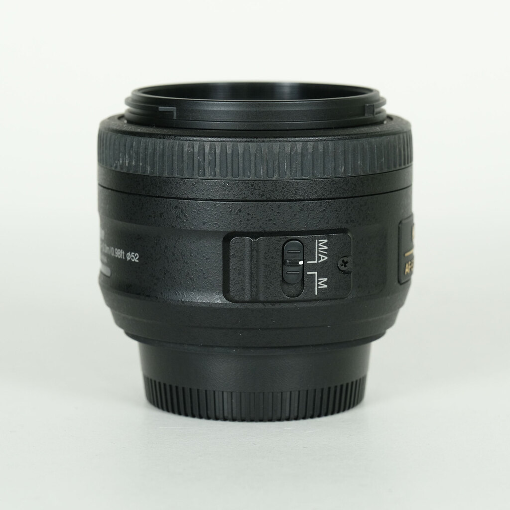 Nikon AF-S DX NIKKOR 35mm f/1.8G