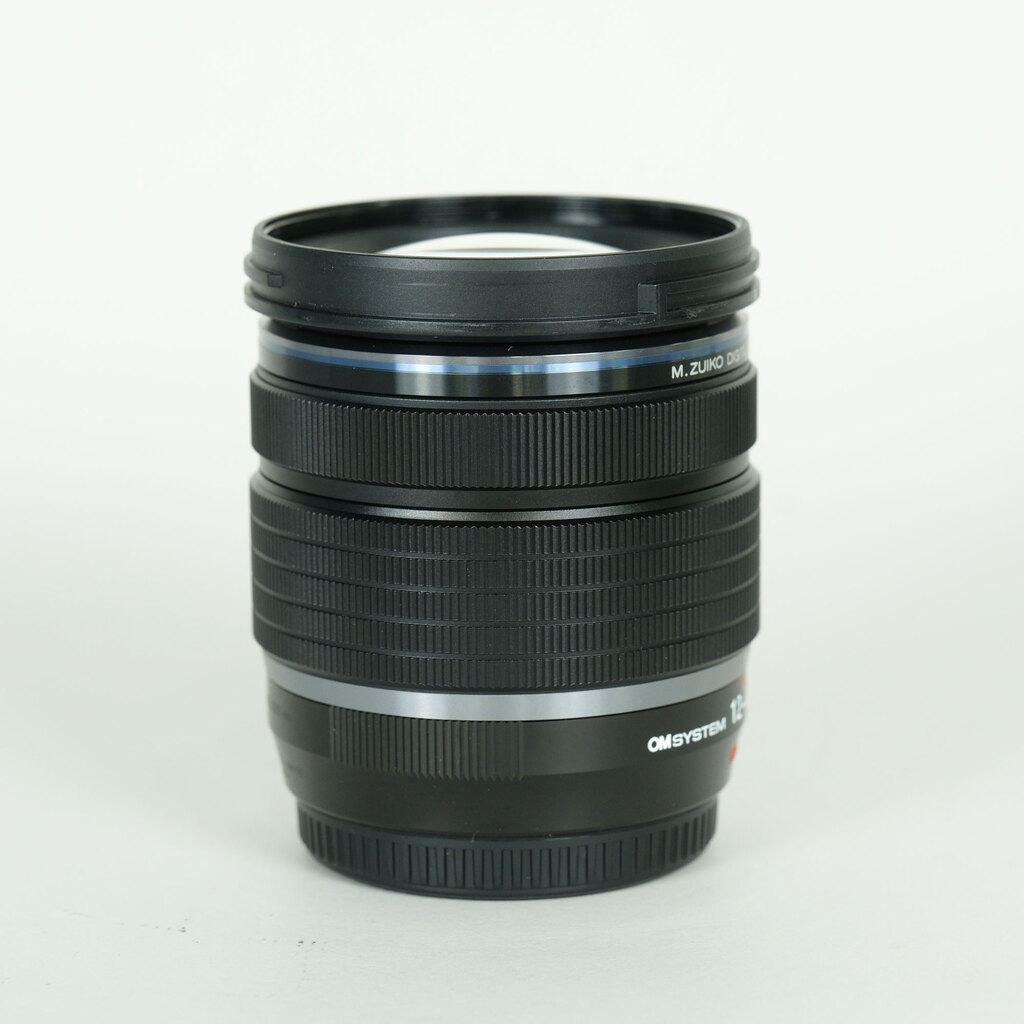 OM SYSTEM M.ZUIKO DIGITAL ED 12-45mm F4.0 PROの出品 | ONE SCENE