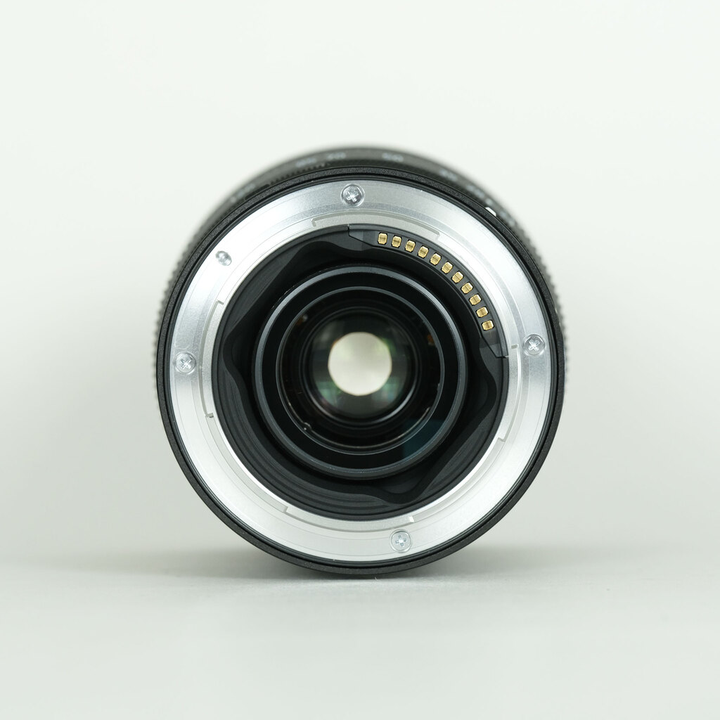 Nikon NIKKOR Z 24-120mm f/4 S Nikon NIKKOR Z 24-120mm f/4 S