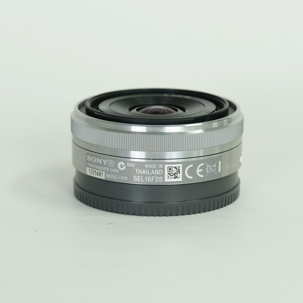 SONY E 16mm F2.8 SEL16F28