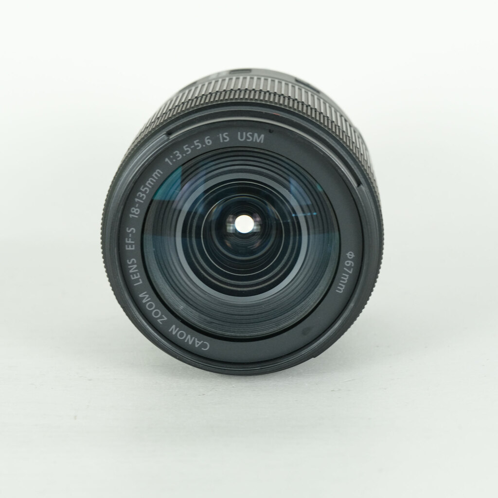 Canon EF-S18-135mm F3.5-5.6 IS USM