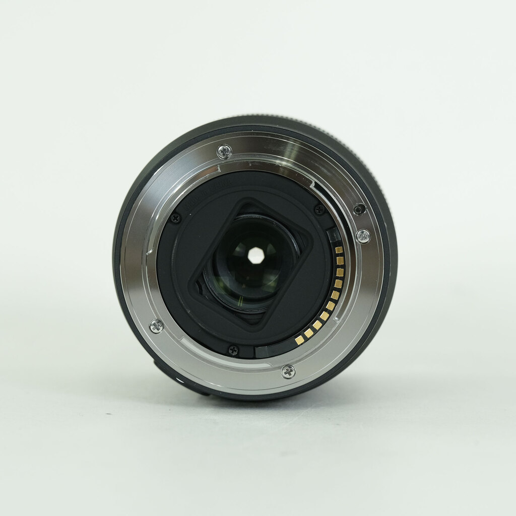 SONY E 18-135mm F3.5-5.6 OSS SEL18135