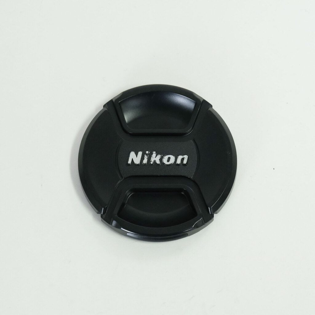 Nikon AF-S DX NIKKOR 18-200mm F3.5-5.6G ED VR II